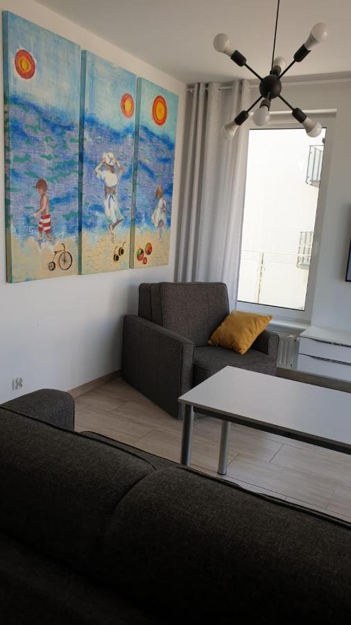 Impresja 42 Apartament Z Garazem Kolobrzeg Bagian luar foto