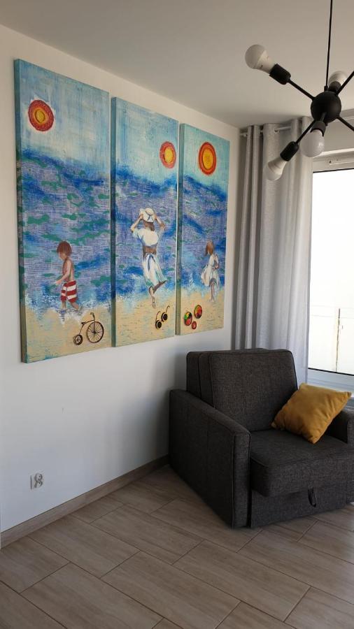 Impresja 42 Apartament Z Garazem Kolobrzeg Bagian luar foto