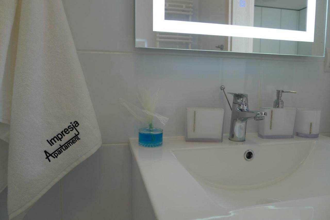 Impresja 42 Apartament Z Garazem Kolobrzeg Bagian luar foto