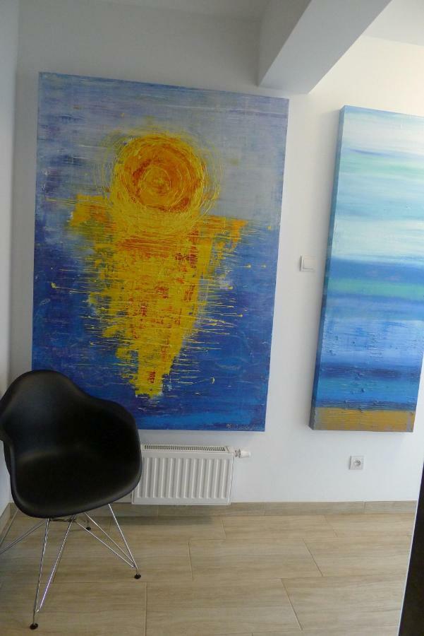 Impresja 42 Apartament Z Garazem Kolobrzeg Bagian luar foto