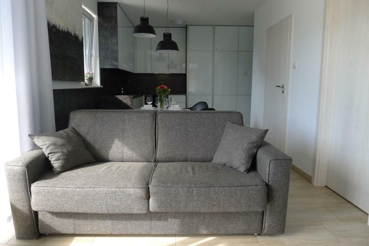 Impresja 42 Apartament Z Garazem Kolobrzeg Bagian luar foto